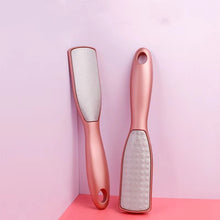 Wholesale Portable Stainless Steel Pink Pedicure Kit File Grater Callus Remover for Skin Improvement Custom for Dead Skin