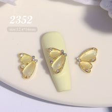 High Quality Half Side Cat's Eye Butterfly Nail Art Rhinestone Metal Nail Charms Bow Ornament 3D Nail Jewelry